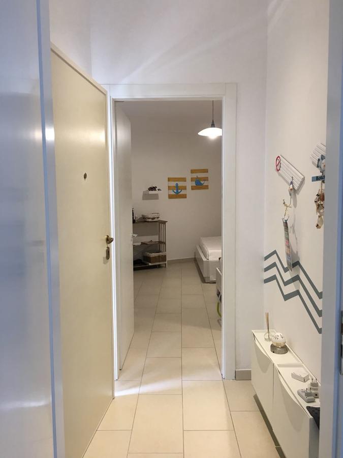 Aldi'S Guest House Vlorë Esterno foto